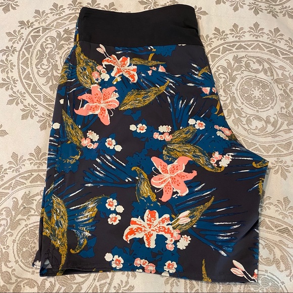 Patagonia Other - Patagonia pre-owned size 40